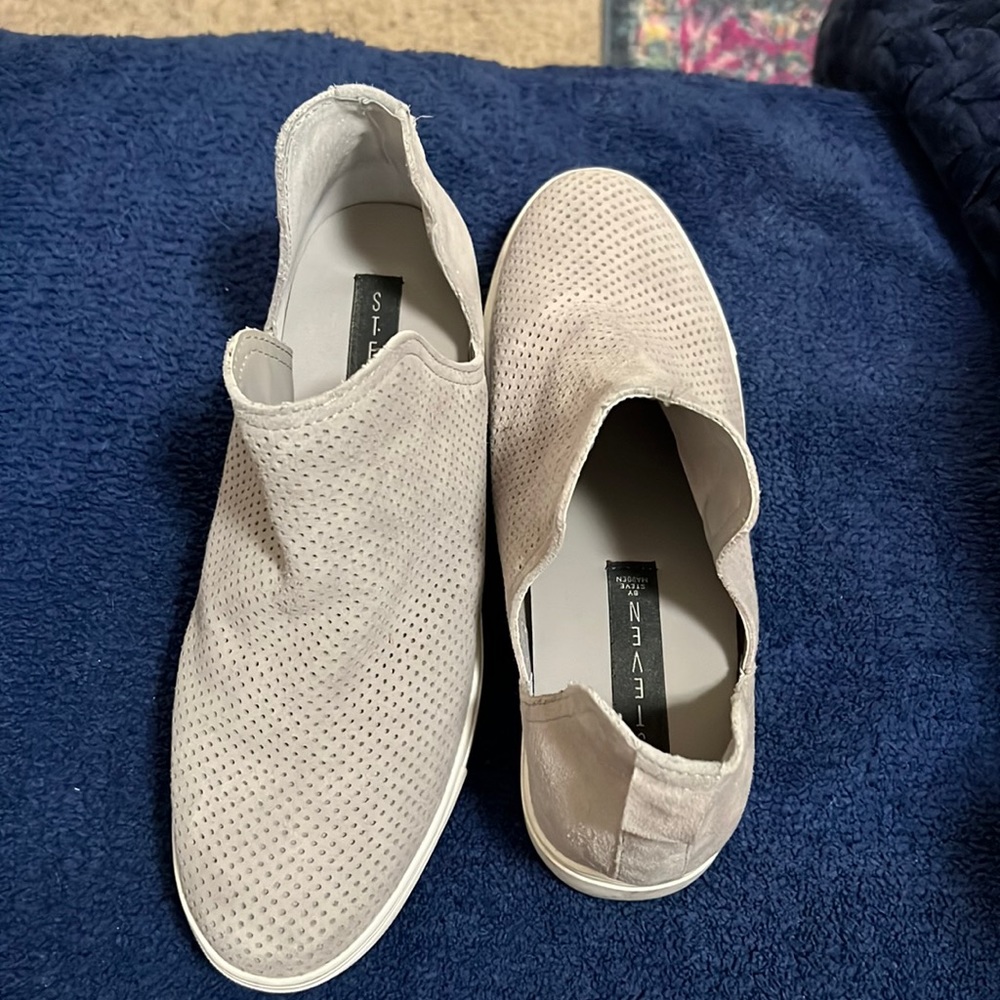 Steven by Steve Madden hidden heel slip on sneaker